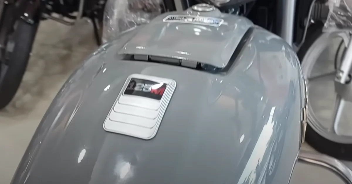 Hero MotoCorp Splendor+ Million Edition