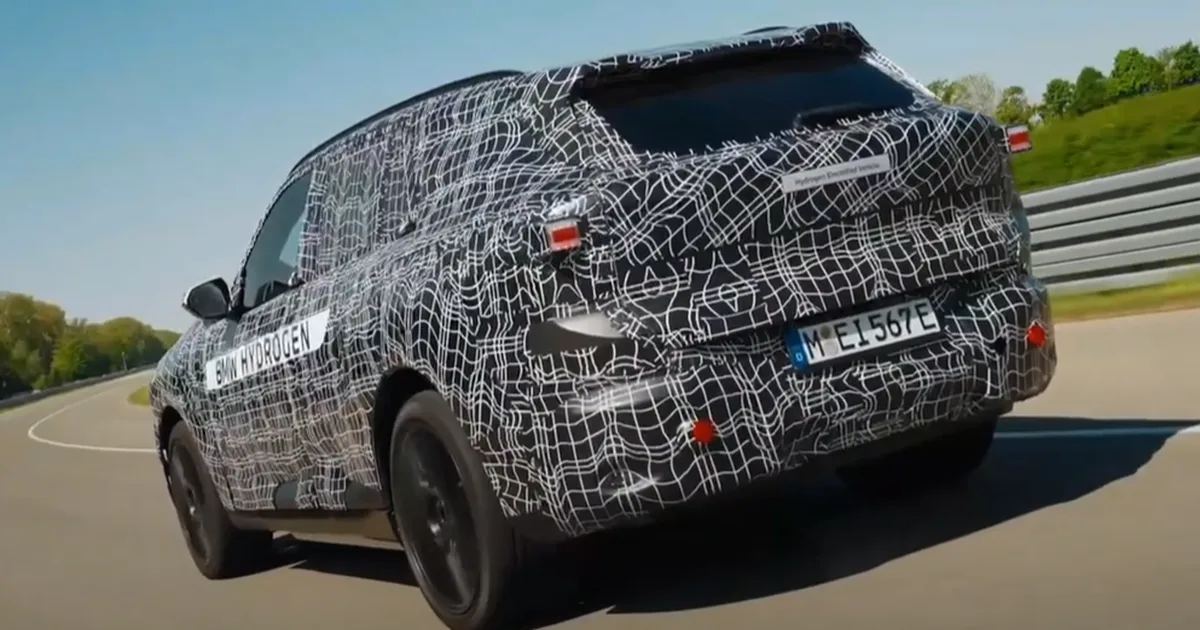 BMW iX5