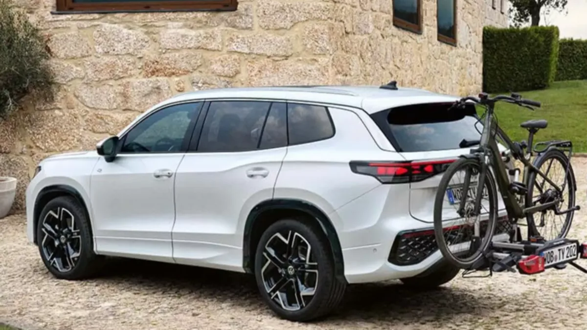 Top 8 Upcoming 7-Seater SUVs & MPVs in India 2025–2026: Big Space, Bigger Power!