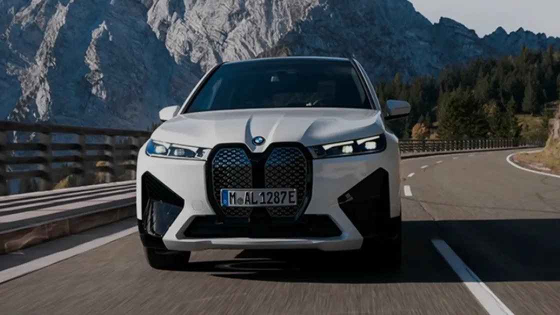 BMW Quietly Updates Its Iconic Roundel Logo